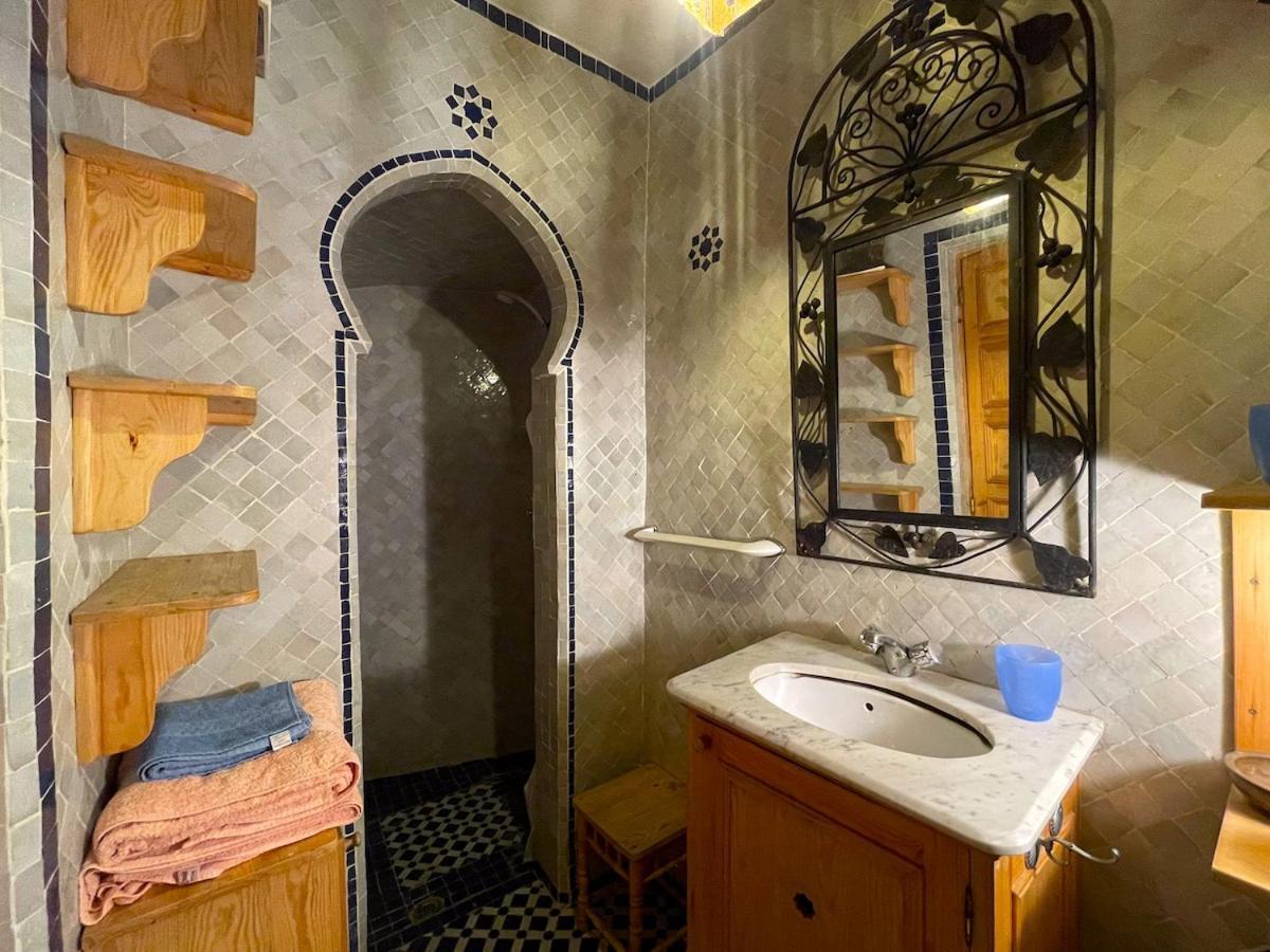 Gorgeous House In The Heart Of The Medina Hébergement de vacances Tanger